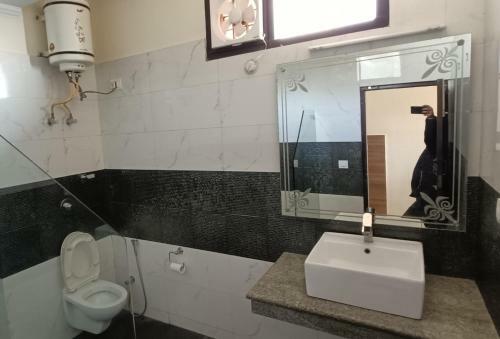 Royal India Hotel
