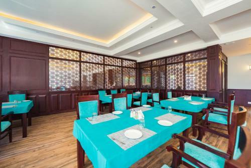 Samaya Hotel
