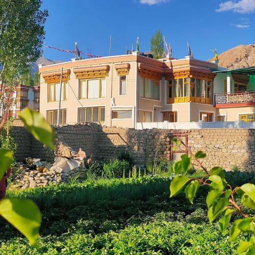 Hostal Notonmap -shalak Guest House