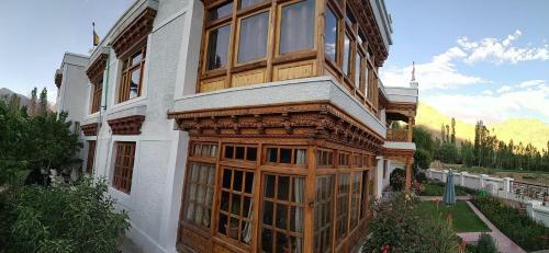 Hostal Namra Villa
