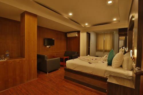 Hotel Ramtel Inn
