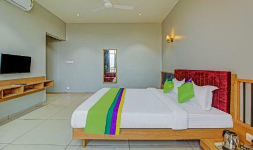 Hotel Treebo Trend Matoshree Inn Satara