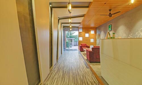 Hotel Treebo Trend Matoshree Inn Satara