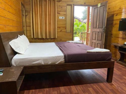 Hotel Royal Ocean Beach Resort