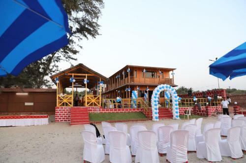 Hotel Royal Ocean Beach Resort