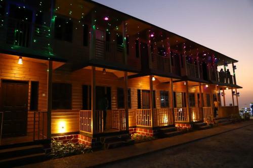 Hotel Royal Ocean Beach Resort