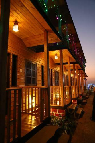 Hotel Royal Ocean Beach Resort