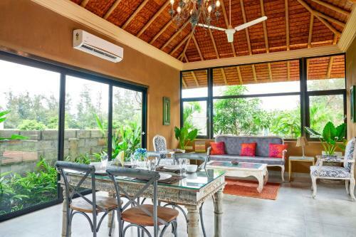 Ivy Villa