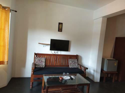 Hotel Fantasy Resort Goa