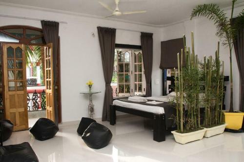 Double V Mandrem Entire Floor Apartment
