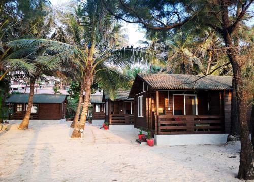 Hotel Silent Beach Resort