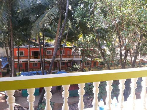 Hostal Vitorino Palace Totem Guest House