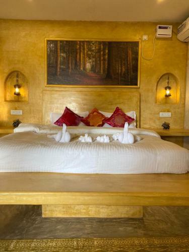 Hotel Chique Shanti Resort