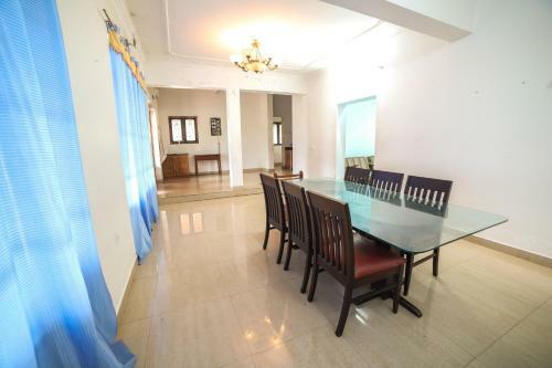 Villa Tvj White House