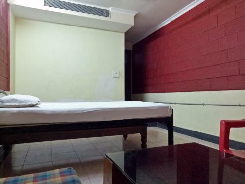 Hotel Highland Residency