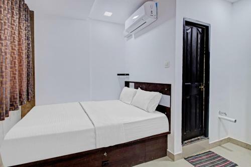 Hotel Oyo Flagship 81436 Palace Lodge
