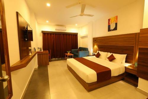 Hotel La Serene Mattannur