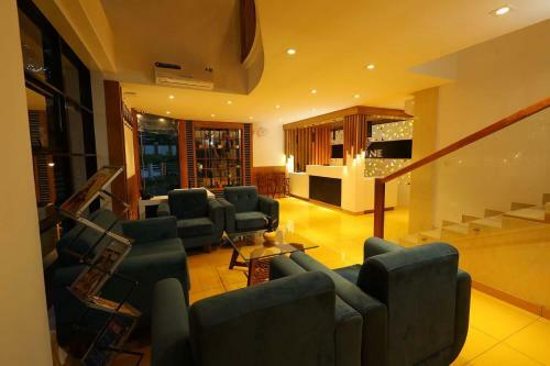 Hotel La Serene Mattannur