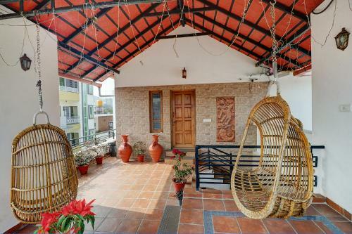 Hotel Fabescape Sizzling Inn