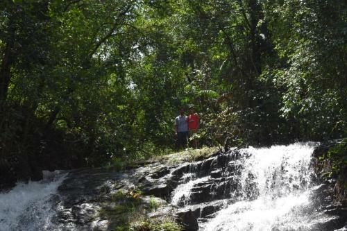 Hostal Riverside - Hidden Valley