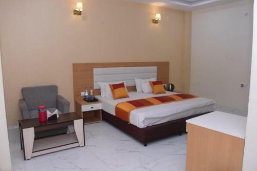 Ihs Hotels
