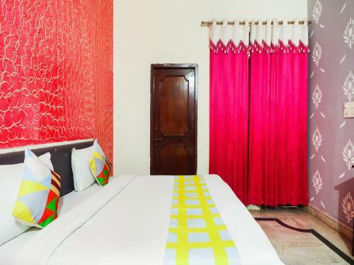 Hostal Oyo 77175 Q