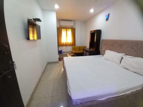 Metro Regency Hotel