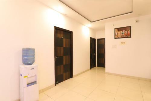Fabhotel Ss International