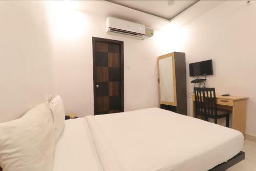 Fabhotel Ss International