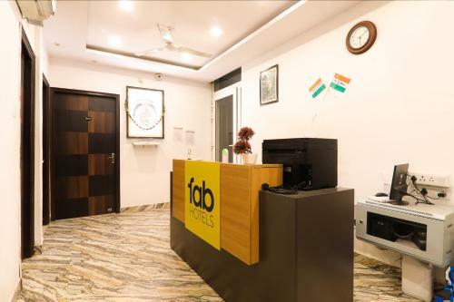 Fabhotel Ss International