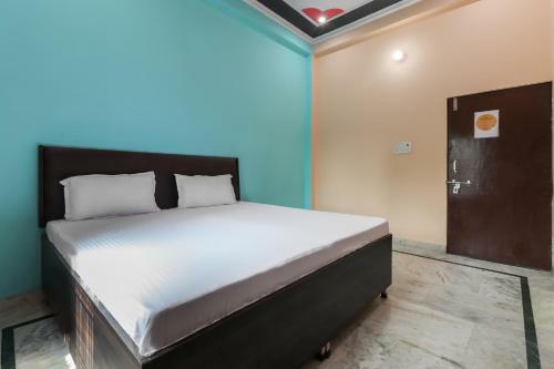 Spot On 48572 Hotel Lucknow Inn
