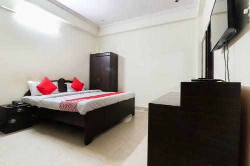 Oyo Flagship 60768 Hotel Star Palace