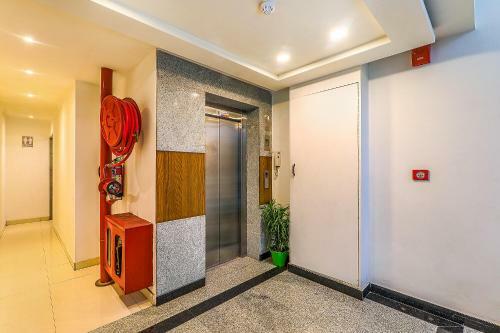 Fabhotel Surya Grand Gomti Nagar