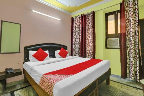 Hotel Oyo 82330 Kamal Inn