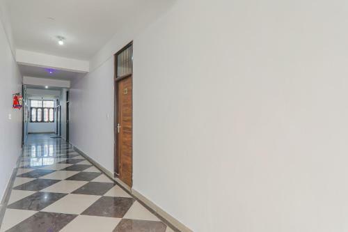 Capital O 81995 Hotel Sms