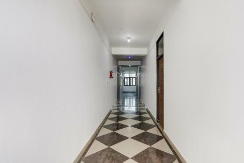 Capital O 81995 Hotel Sms