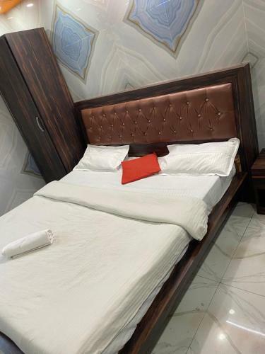 Chemis Inn Hotel Krishna Palace