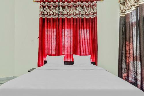 Hotel Oyo Flagship 86288 Amrit Palace
