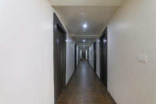 Fabhotel Silver Grand By Shelter