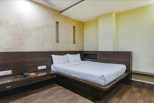 Fabhotel Silver Grand By Shelter