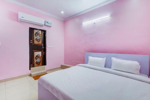 Hotel Collection O 83237 Rk Palace