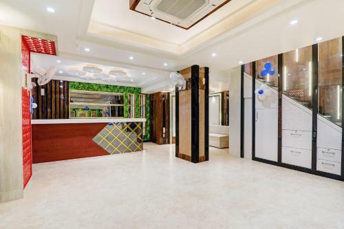 Hotel Townhouse Oak Olive Crown
