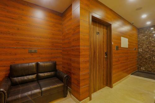 Fabhotel Tirupati