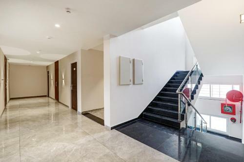 Hotel Townhouse Oak 85944 Pratham Inn