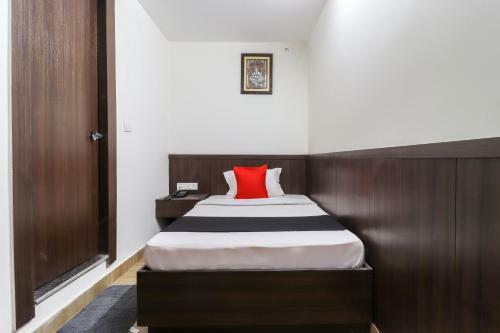 Collection O 9941 Hotel P S Grand