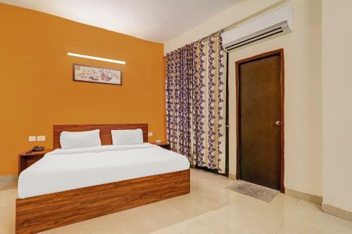 Oyo 85333 Hotel Delight Inn