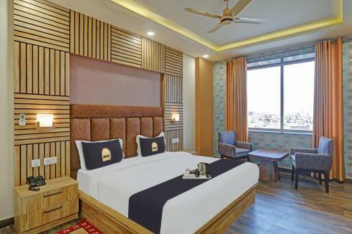 Hotel Townhouse Oak Paras Inn