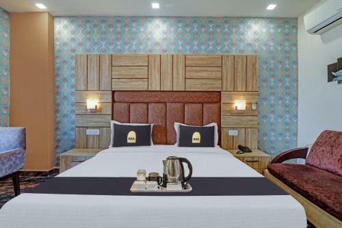 Hotel Townhouse Oak Paras Inn