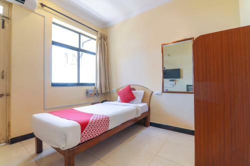 Hotel Oyo 72146 Lotus Inn