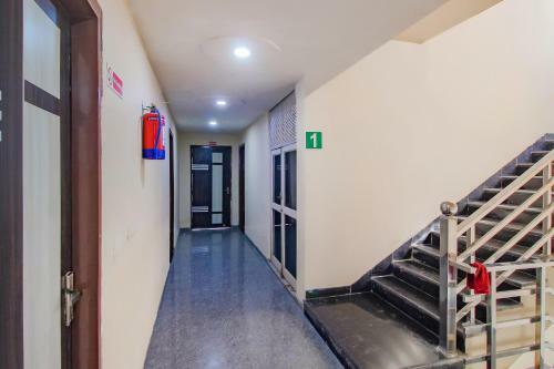 Oyo 79216 Hotel Gms Inn